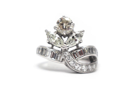 Flower Diamond Platinum Ring