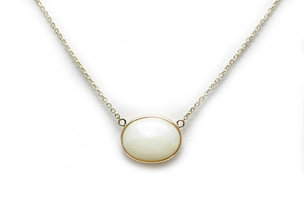 Oval Opal Necklace in 14K Yellow Gold